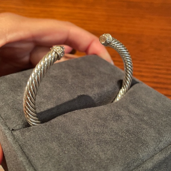 David Yurman 5mm Cable Classic with diamonds - Picture 9 of 12